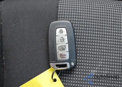 2013 Hyundai Elantra Gt from USA, damaged, VIN KMHD35LE8DU118045